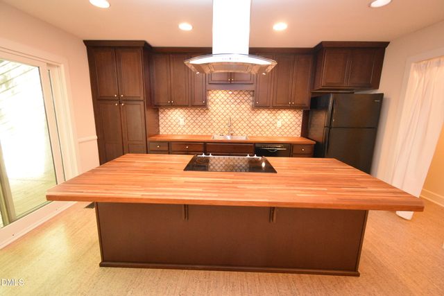 72 Stoneridge Road, Durham, NC 27705