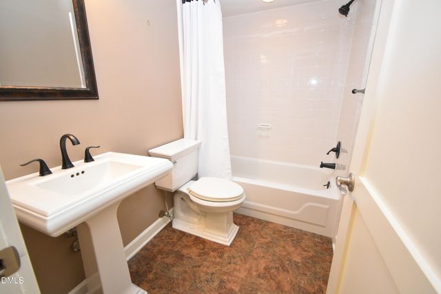 72 Stoneridge Road, Durham, NC 27705