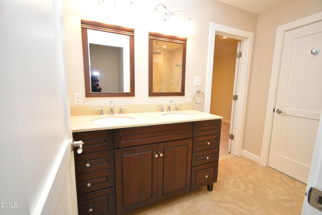 72 Stoneridge Road, Durham, NC 27705