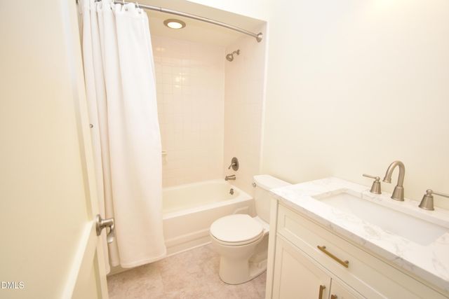 72 Stoneridge Road, Durham, NC 27705