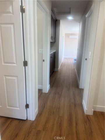 7661 El Rovia, Buena Park, CA 90620