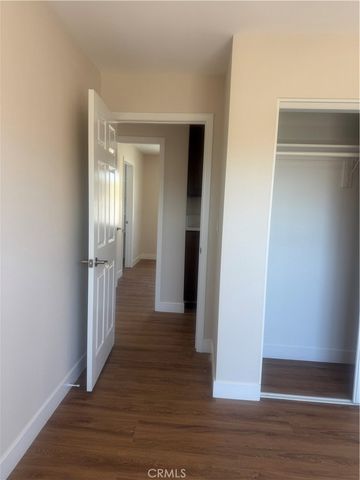 7661 El Rovia, Buena Park, CA 90620