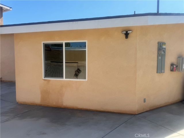 7661 El Rovia, Buena Park, CA 90620