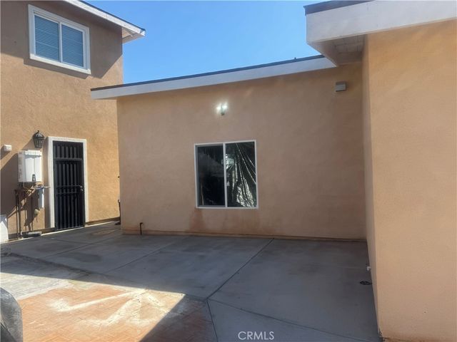 7661 El Rovia, Buena Park, CA 90620