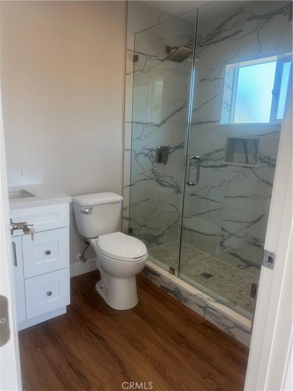 7661 El Rovia, Buena Park, CA 90620