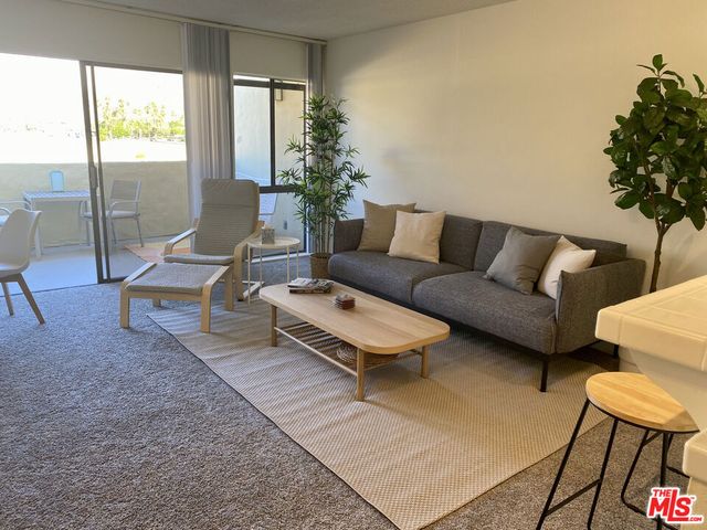 1655 E Palm Canyon Drive 318, Palm Springs, CA 92264