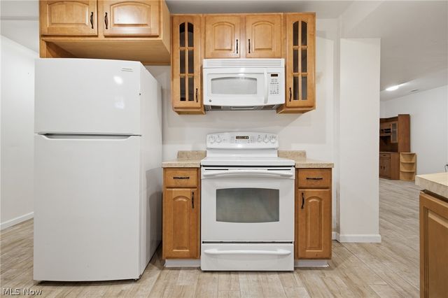 2287 W 42nd Street, Cleveland, OH 44113