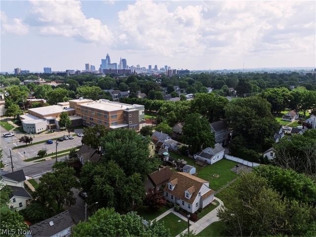 2287 W 42nd Street, Cleveland, OH 44113