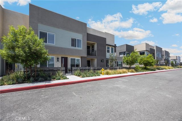3681 E Jacobson Paseo 9, Ontario, CA 91761