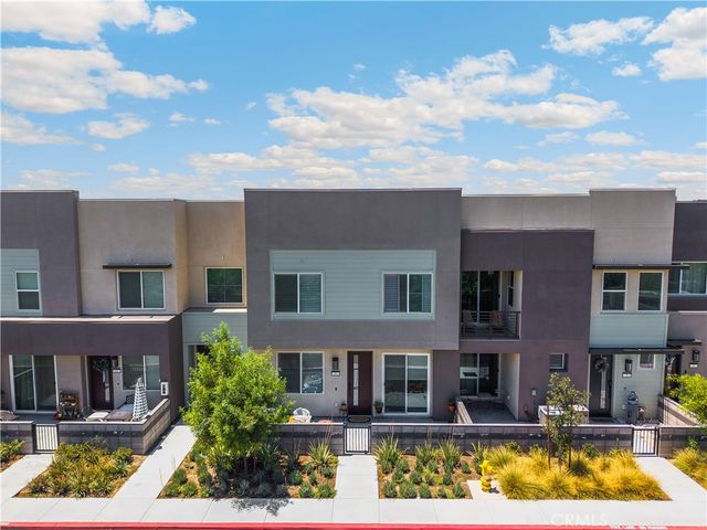 3681 E Jacobson Paseo 9, Ontario, CA 91761