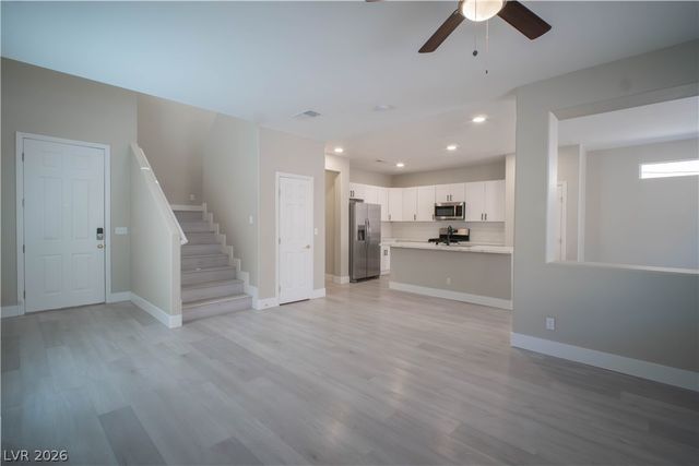 9050 Toast Avenue, Las Vegas, NV 89148