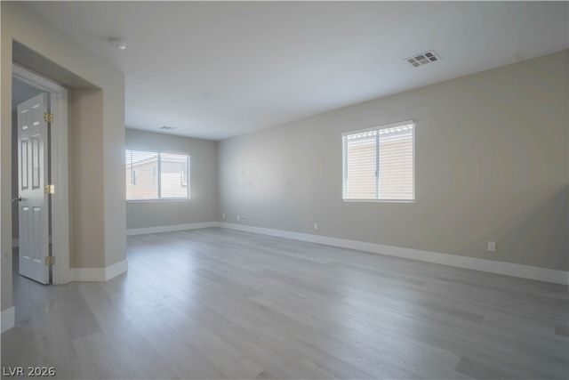 9050 Toast Avenue, Las Vegas, NV 89148