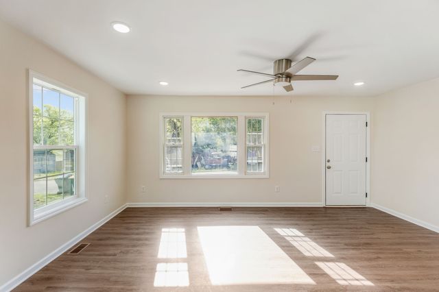 224 Hardison Ave, Lewisburg, TN 37091
