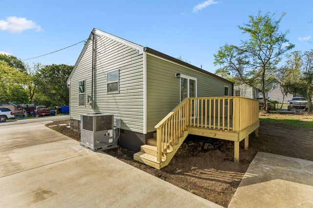 224 Hardison Ave, Lewisburg, TN 37091