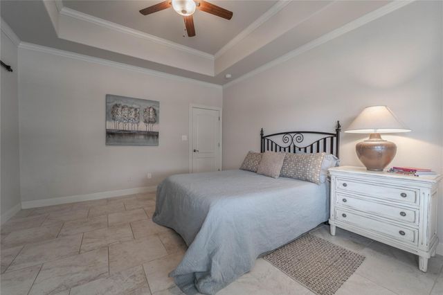 19013 Venture DR, Point Venture, TX 78645