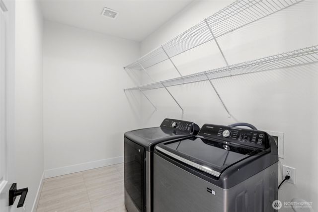 24329 119th Avenue SE, Kent, WA 98030