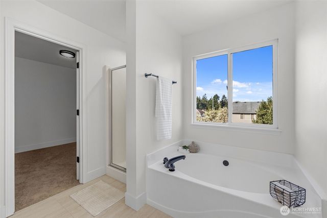 24329 119th Avenue SE, Kent, WA 98030