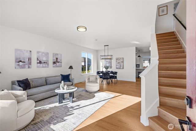 24329 119th Avenue SE, Kent, WA 98030