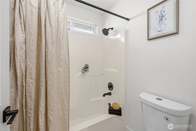 24329 119th Avenue SE, Kent, WA 98030