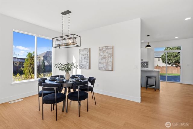 24329 119th Avenue SE, Kent, WA 98030