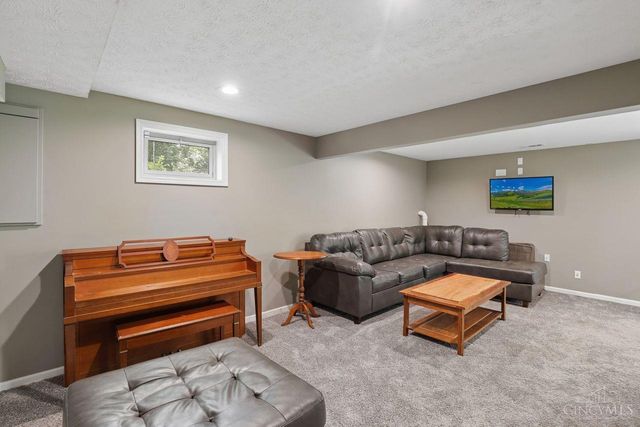 823 Riley Wills Road, Clearcreek Twp., OH 45036