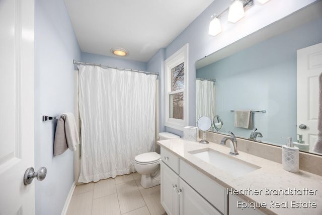 2488 Fairway Winds Court Ne, Ada Twp, MI 49301