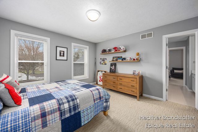 2488 Fairway Winds Court Ne, Ada Twp, MI 49301