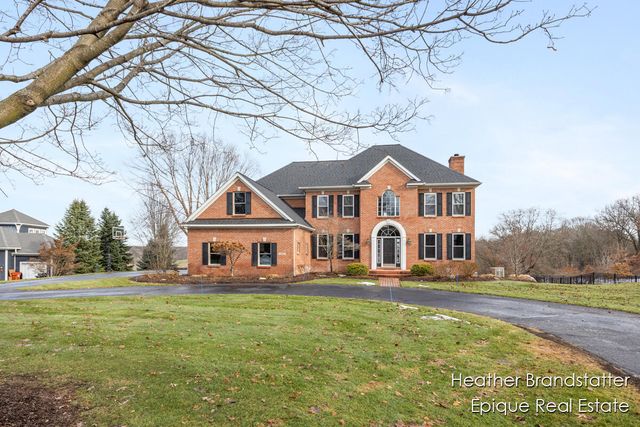 2488 Fairway Winds Court Ne, Ada Twp, MI 49301