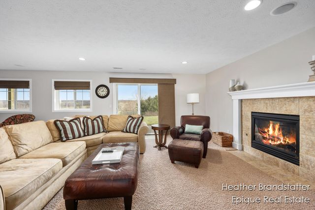 2488 Fairway Winds Court Ne, Ada Twp, MI 49301