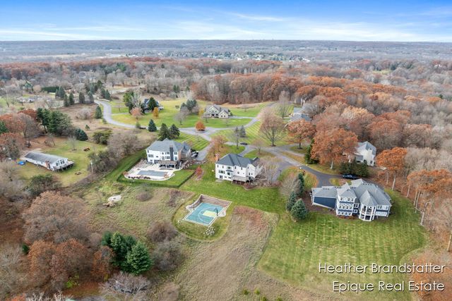 2488 Fairway Winds Court Ne, Ada Twp, MI 49301