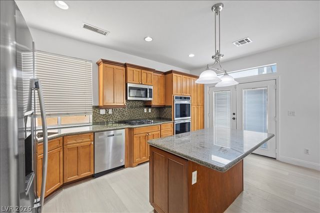 2213 White Mist Drive, Las Vegas, NV 89134