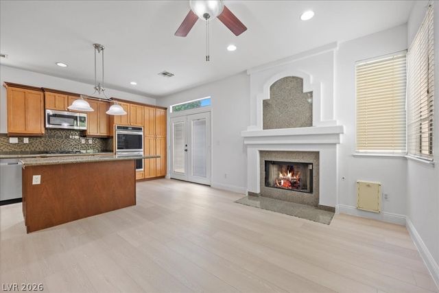 2213 White Mist Drive, Las Vegas, NV 89134