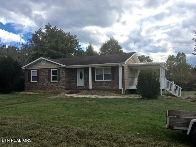200 Jones Ridge Rd, Speedwell, TN 37870
