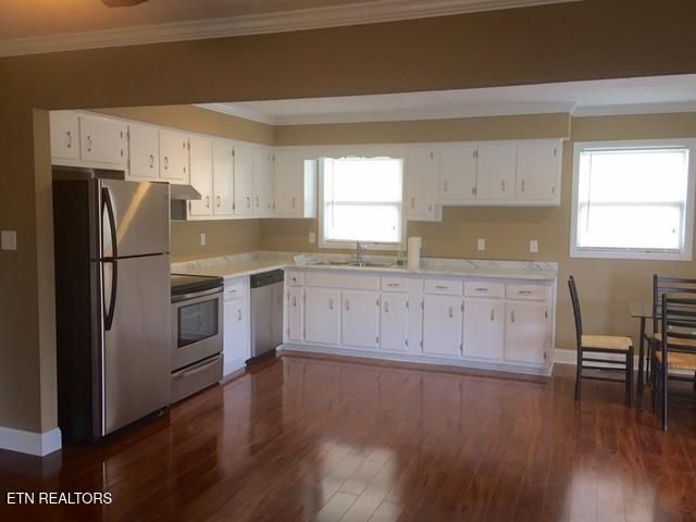 200 Jones Ridge Rd, Speedwell, TN 37870