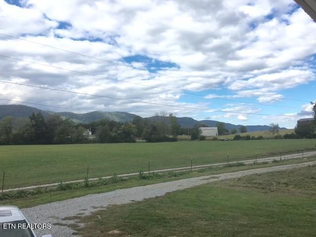 200 Jones Ridge Rd, Speedwell, TN 37870