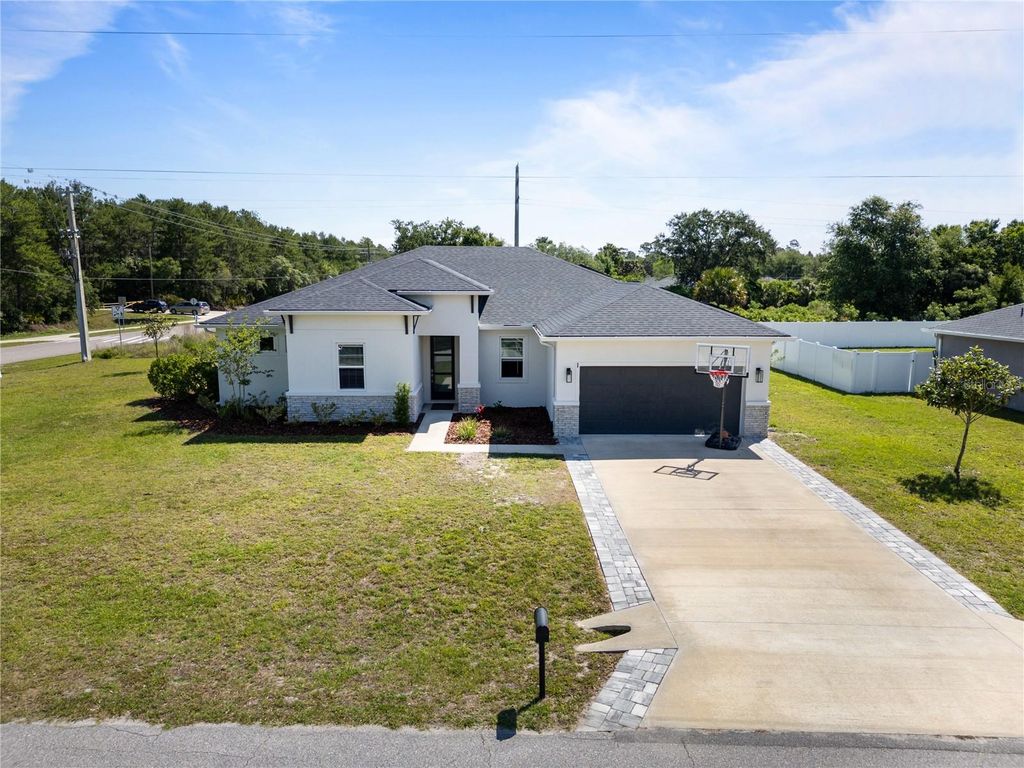 1 FIELDSTONE LANE, Palm Coast, FL 32137
