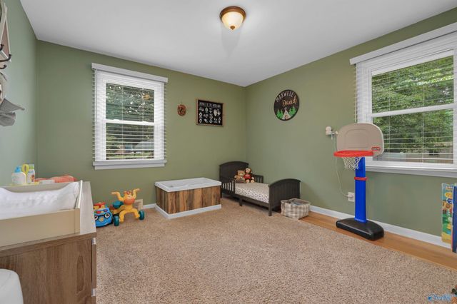619 Graycroft Drive, Huntsville, AL 35802