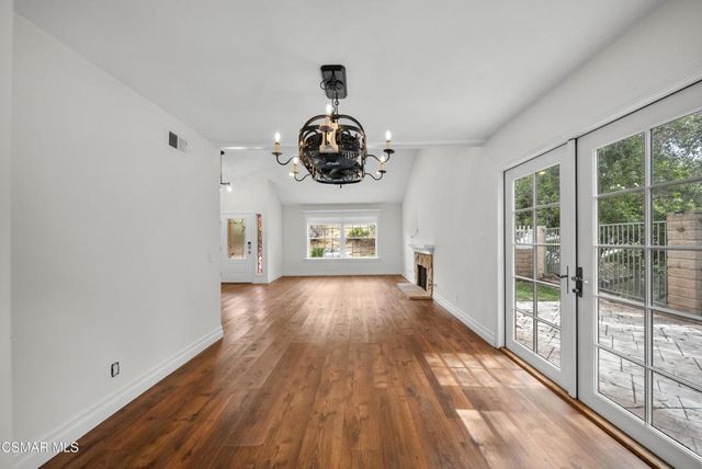 561 Walter Avenue, Newbury Park, CA 91320