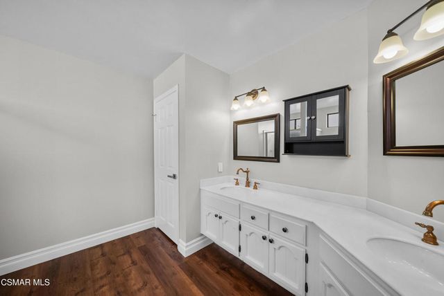 561 Walter Avenue, Newbury Park, CA 91320