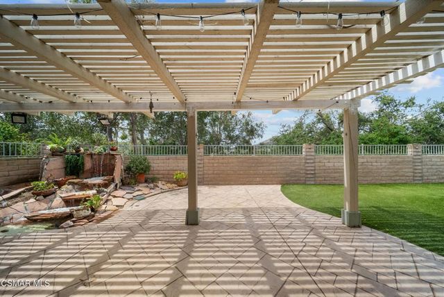 561 Walter Avenue, Newbury Park, CA 91320