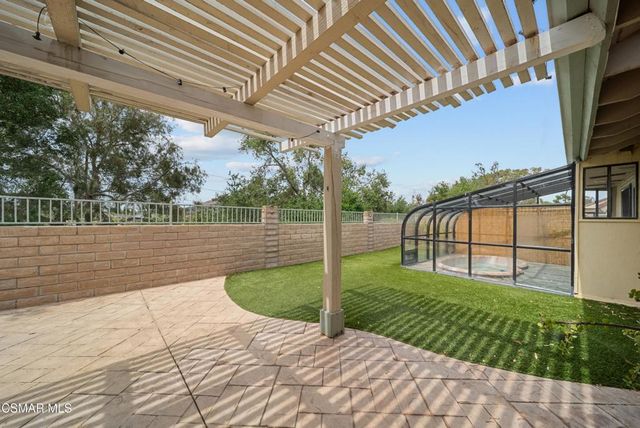 561 Walter Avenue, Newbury Park, CA 91320