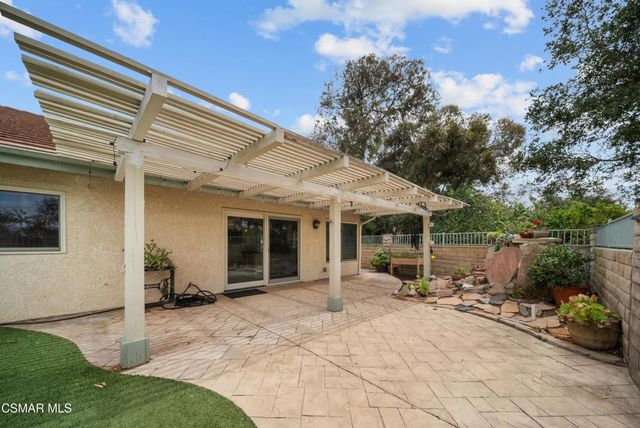 561 Walter Avenue, Newbury Park, CA 91320