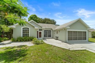 772 NW Avens Street, Port St Lucie, FL 34983