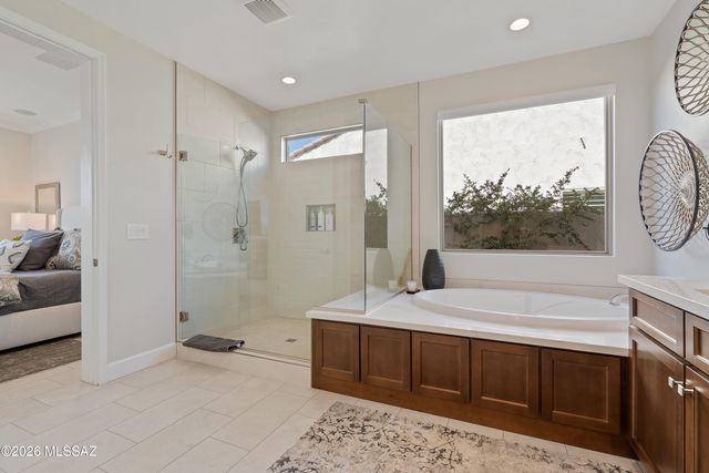 61369 E Limestone Street, Oracle, AZ 85623