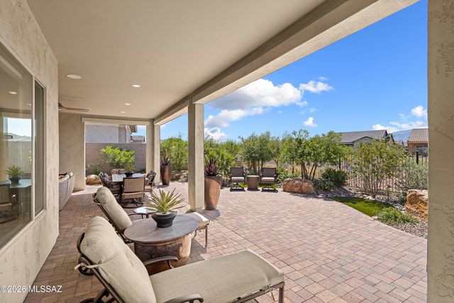 61369 E Limestone Street, Oracle, AZ 85623