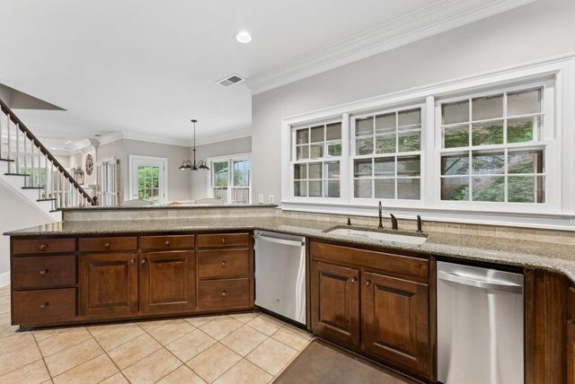 1374 Pembridge Trace NW, Kennesaw, GA 30152