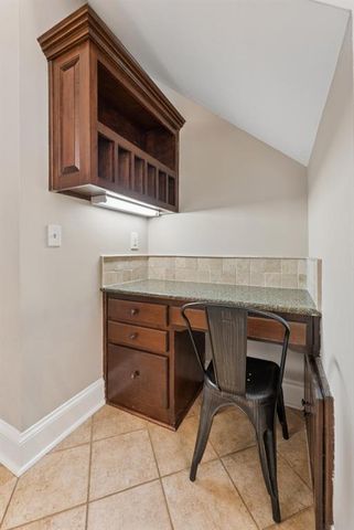 1374 Pembridge Trace NW, Kennesaw, GA 30152