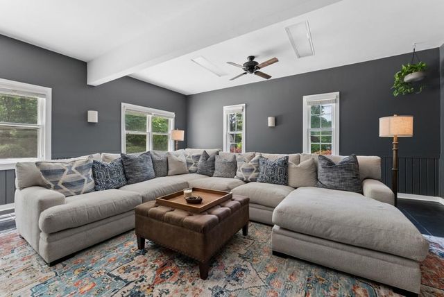 1374 Pembridge Trace NW, Kennesaw, GA 30152