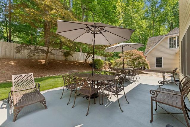 1374 Pembridge Trace NW, Kennesaw, GA 30152