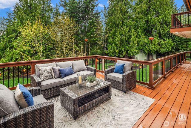 15018 152nd Avenue NE, Woodinville, WA 98072